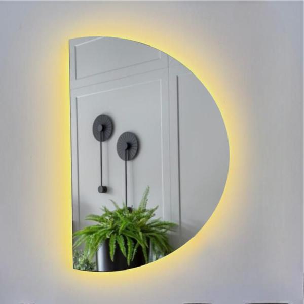 Espelho MEIA LUA 45cm X 70cm Com Led à PILHA ou FONTE para Banheiro - Decora Loja Cebrace Imagem de Espelho MEIA LUA 45cm X 70cm Com Led à PILHA ou FONTE para Banheiro