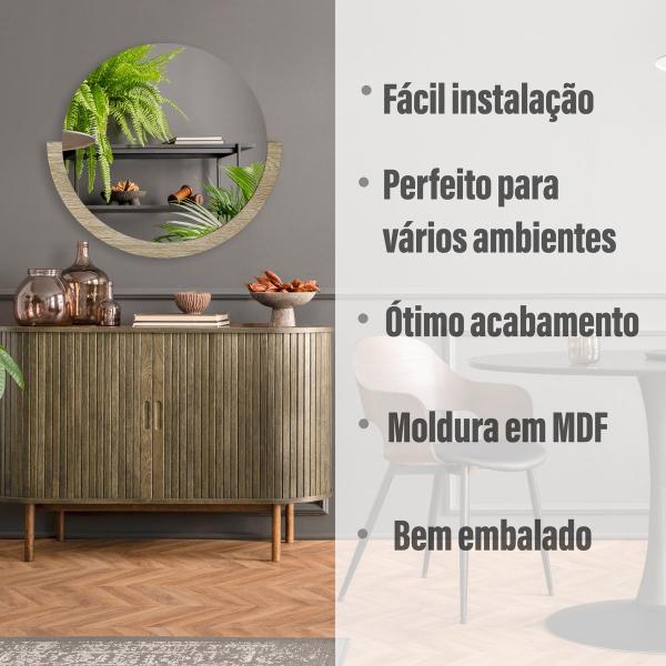 Imagem de Espelho Redondo com Moldura em MDF estilo Moderno