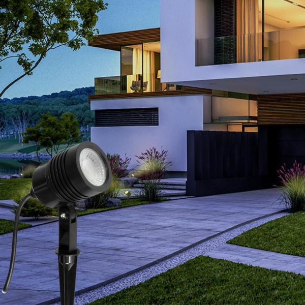 Imagem de Espeto De Jardim Led Chão Integrado 6W Clear Preto IP65 Bivolt Germany