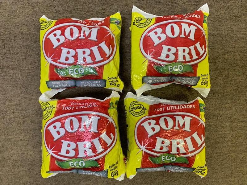 Esponja De Aço Lã Palha 60gr (20pcts) C/4 - BomBril Imagem de Esponja De Aço Lã Palha 60gr (20pcts) C/4