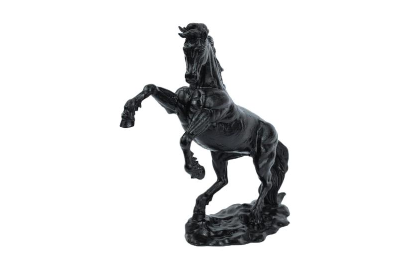 Imagem de Estatueta Decorativa Cavalo De Resina Detalhada