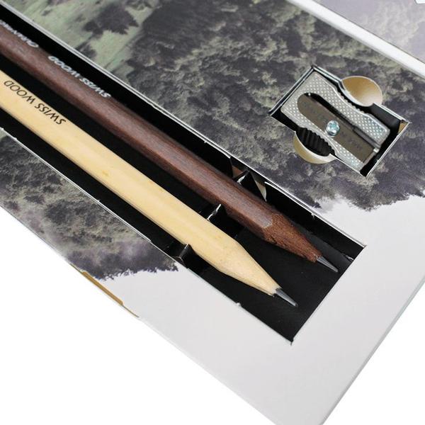 Estojo com Lápis Borracha e Apontador SWISS WOOD Caran DAche - Caran D'ache Imagem de Estojo com Lápis Borracha e Apontador SWISS WOOD Caran DAche