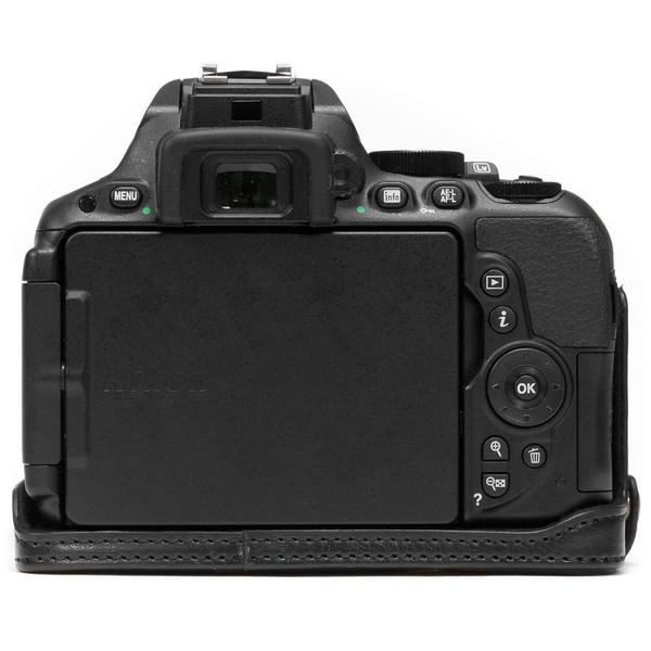 Imagem de Estojo "Half Case" MegaGear MG1170 para câmera Nikon D5500 e D5600 com alça de pescoço