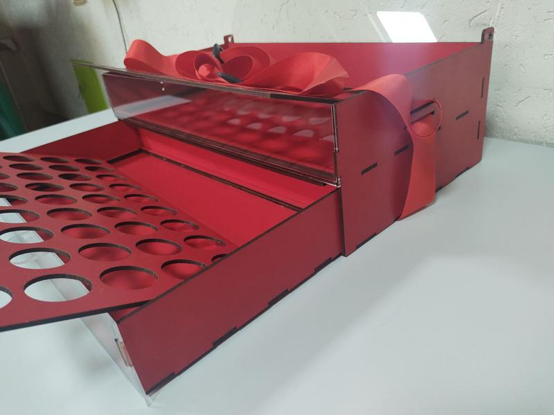 Expositor Porta DOCES brigadeiros com trava na gaveta - TTL Painéis Imagem de Expositor Porta DOCES brigadeiros com trava na gaveta