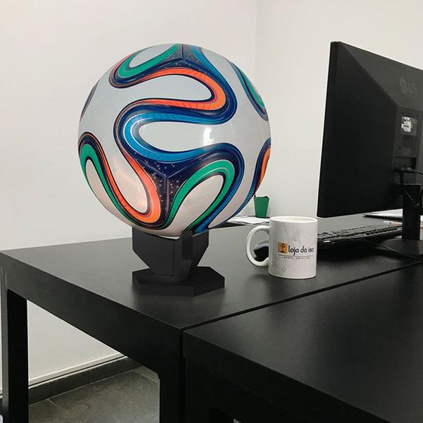 Imagem de Expositor Suporte Decorativo Bola De Futebol Basquete Em MDF