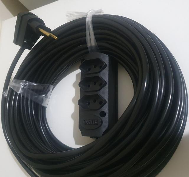 Imagem de Extensão Elétrica Reforçada 10A 40 Metros Fio PP 2x1,0mm 3 Tomadas