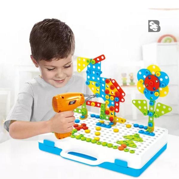 Imagem de Ferramenta Infantil Com Kit Parafusadeira De Brinquedo De Montar Pilha 106 Peças Coordenação Motora