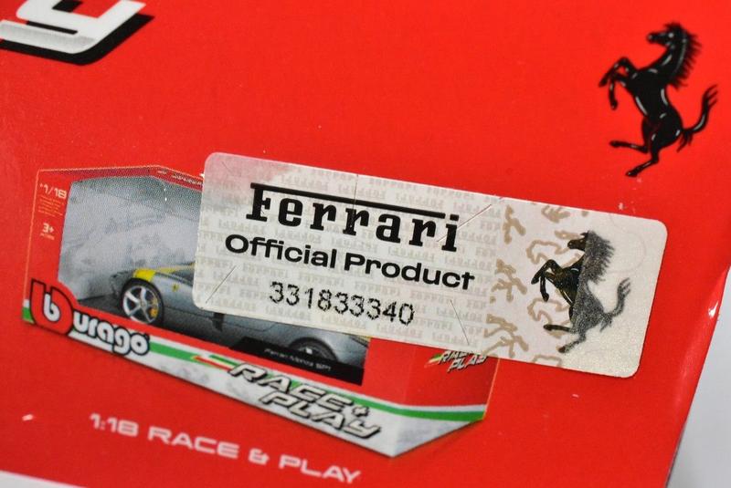 Imagem de Ferrari - 458 spider - bburago 1/43