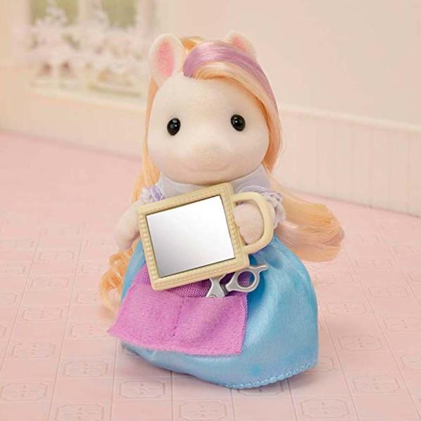 Figura com Acessório - Sylvanian Families - Cabeleireiro da Pônei - Epoch Magia Imagem de Figura com Acessório - Sylvanian Families - Cabeleireiro da Pônei - Epoch Magia