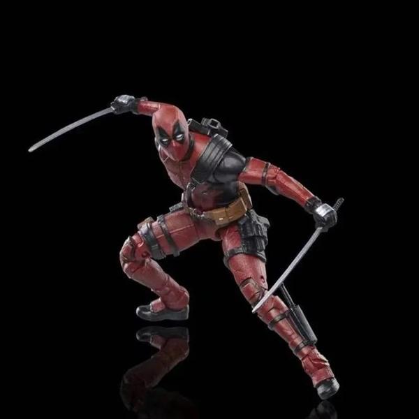 Figura de Ação Deadpool X-Men - Série Legends - Articulada - Presente Imagem de Figura de Ação Deadpool X-Men - Série Legends - Articulada - Presente