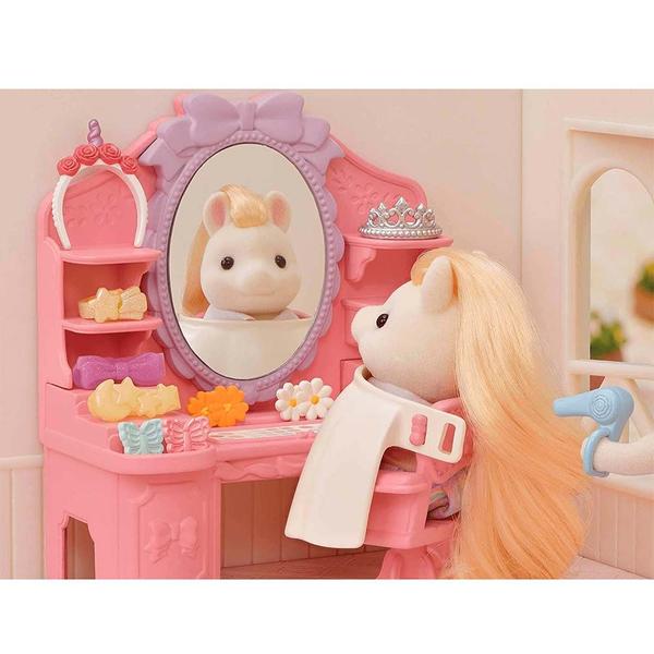 Imagem de Figura e Cenário - Sylvanian Families - Salão de Beleza Elegante da Pônei - Epoch Magia