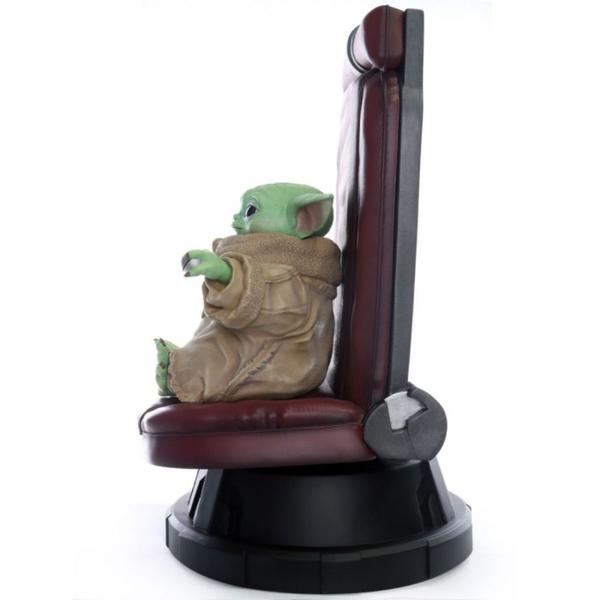 Imagem de Figure Star Wars The Child in Chair - Scala ½ Diamond Select