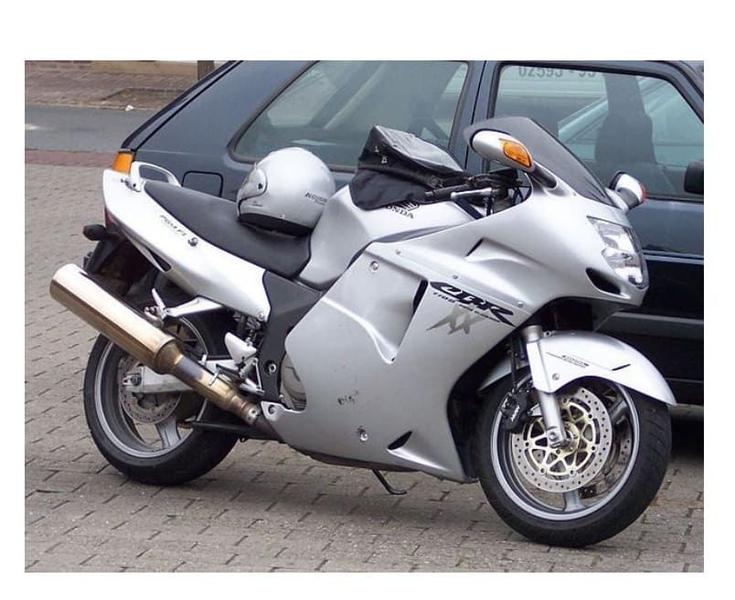 Filtro Ar K&n Esportivo CBR 1100XX Blackbird 1999 até 2006 Imagem de Filtro Ar K&n Esportivo CBR 1100XX Blackbird 1999 até 2006