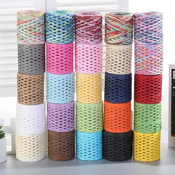 Fio de Ráfia Natural 200m - Para Tricô, Crochê e Artesanato (Verão 2023) Imagem de Fio de Ráfia Natural 200m - Para Tricô, Crochê e Artesanato (Verão 2023)