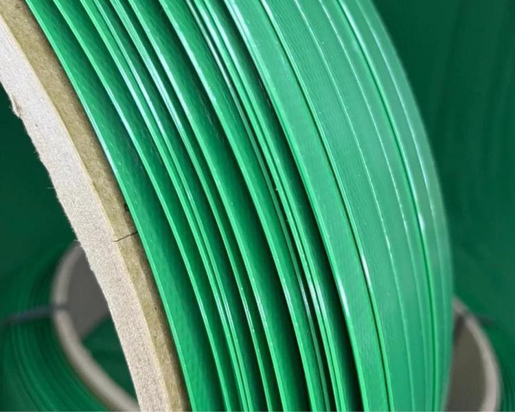 Fita de Arquear PET Poliéster Verde 16mm - Alta Resistência para Paletização e Embalagem - Tutti Suprimentos Imagem de Fita de Arquear PET Poliéster Verde 16mm - Alta Resistência para Paletização e Embalagem
