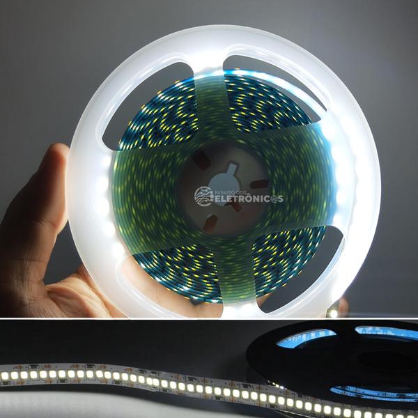 Fita Led 6500K Branco Frio 5M 3528 Ip20 240leds/m Adesivada P/ Corredores, Janelas, Arcos FN875 Imagem de Fita Led 6500K Branco Frio 5M 3528 Ip20 240leds/m Adesivada P/ Corredores, Janelas, Arcos FN875