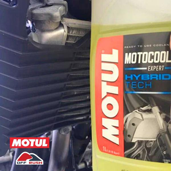 Imagem de Fluído de Arrefecimento Radiador Anti Congelante e Anti Corrosivo Motul Motocool Expert -37 3 Litros