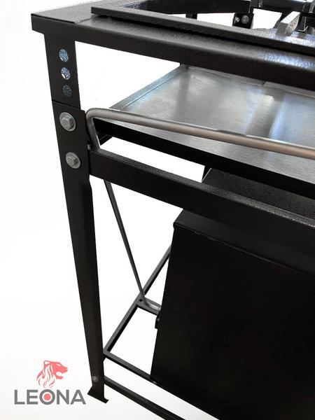 Fogão Industrial 4 Bocas 30x30 P7 Forno 85 Lts Tampa Vidro - MR FOGOES Imagem de Fogão Industrial 4 Bocas 30x30 P7 Forno 85 Lts Tampa Vidro