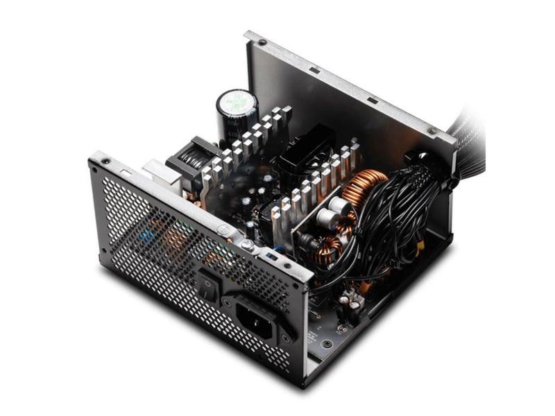 Fonte ADATA XPG PYLON 750W 80 PLUS Bronze - PYLON750B-BKCBR Imagem de Fonte ADATA XPG PYLON 750W 80 PLUS Bronze - PYLON750B-BKCBR