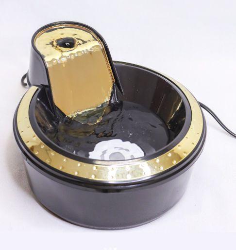 Imagem de Fonte Bebedouro Petlon Premium - Preto e Dourado 110V