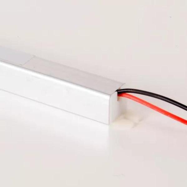 Fonte Driver Slim Mini 12v 24w 2a Bivolt Para Fita Led 3a 5a - Galaxy Led Imagem de Fonte Driver Slim Mini 12v 24w 2a Bivolt Para Fita Led 3a 5a