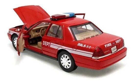 Ford Crow Victoria 2007 Corpo De Bombeiros Motormax 1/24 Imagem de Ford Crow Victoria 2007 Corpo De Bombeiros Motormax 1/24