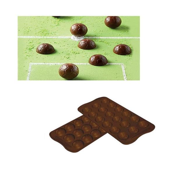 Imagem de Forma 3D Silicone Mini Bombom Chocolate Futebol Silikomart