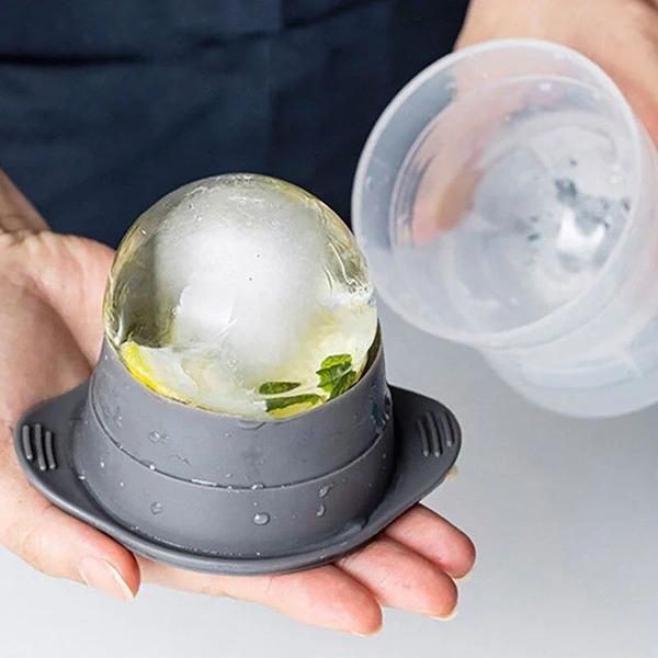 Forma De Gelo Esférica Whisky Drink Vodka Bar - Clink Imagem de Forma De Gelo Esférica Whisky Drink Vodka Bar