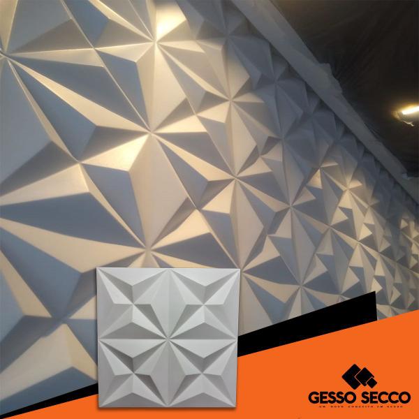 Imagem de Forma de Revestimento 3d Colinas 50x50 PET Branco 1.8 mm Gesso Secco