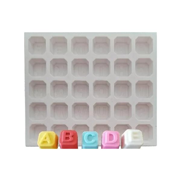 Imagem de Forma de Silicone - Alfabeto Cubo 30 Cav