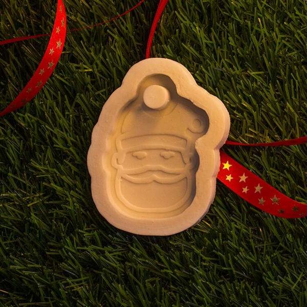 Imagem de Forma de Silicone Pingente Figurinha do Papai Noel Ib-654