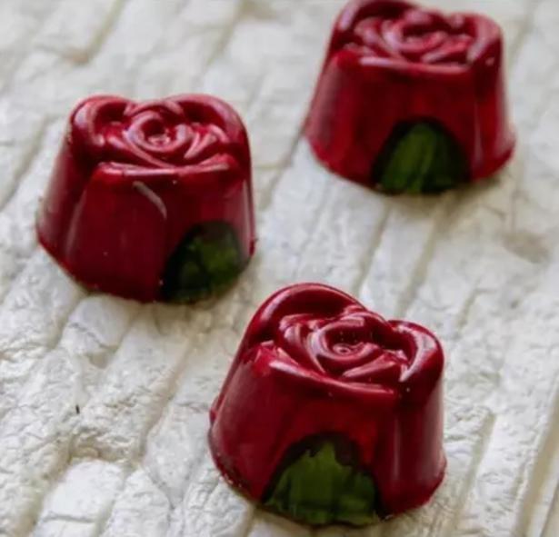 Imagem de Forma em Silicone Antiaderente Para Chocolate Doces e Bombons Molde Flor Rosas - Prime Chef