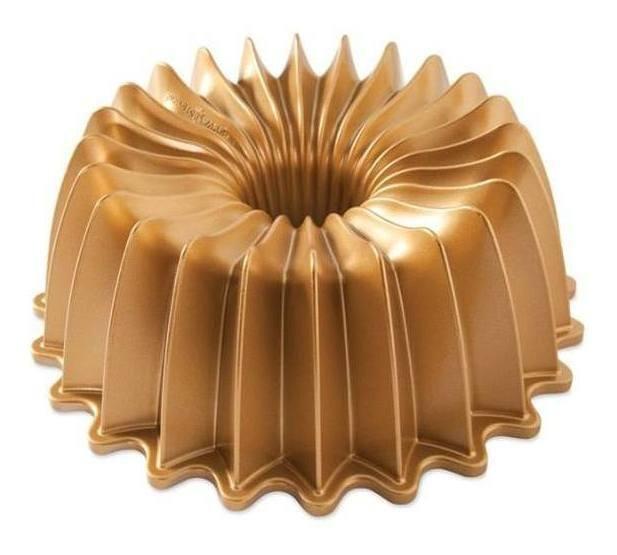 Imagem de Forma Para Bolo Confeitaria Brilliance Gold Nordic Ware