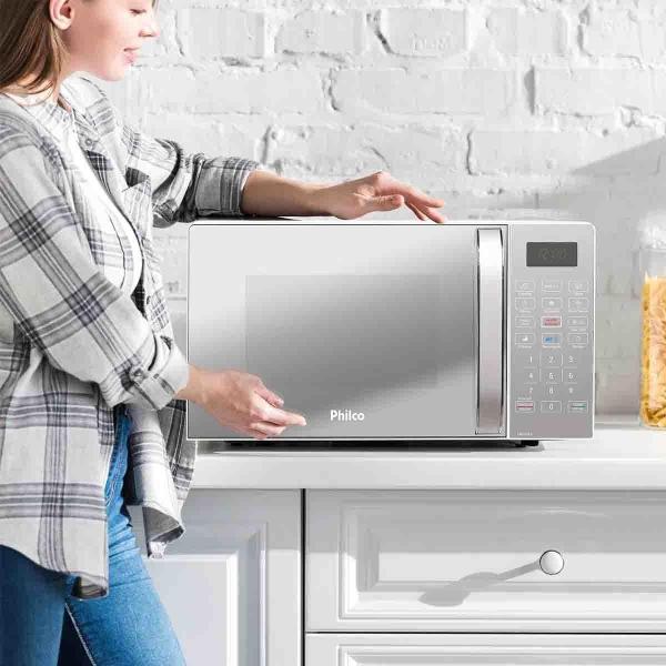 Imagem de Forno Microondas Philco 20 Litros Auto Clean 220V