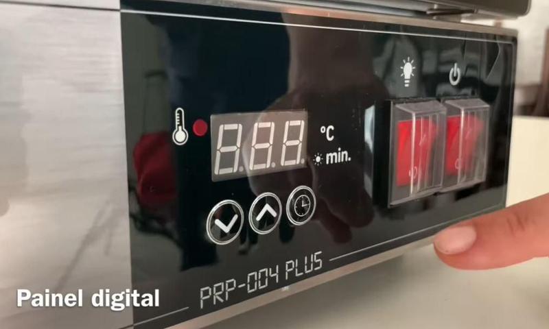 Imagem de Forno Turbo Eletrico Progás Fast Oven Prp-004 PLUS G2 4 Assad Fast Oven Preto 220V