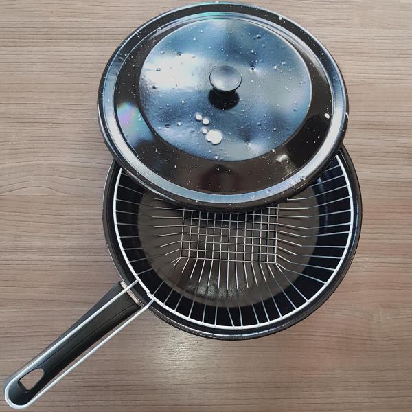 Frigideira Com Tampa E Cesto Para Fritura 2,7l Frigideira Esmaltada 3 Em 1 Fritadeira - Disul Imagem de Frigideira Com Tampa E Cesto Para Fritura 2,7l Frigideira Esmaltada 3 Em 1 Fritadeira