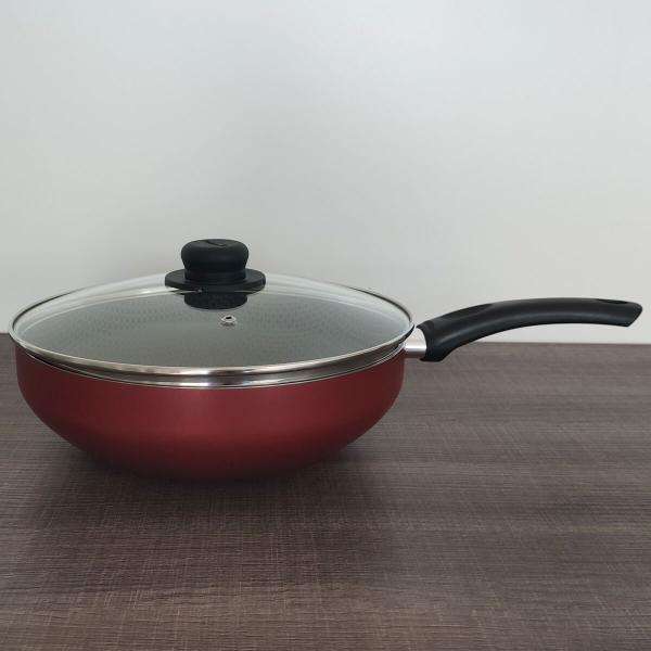 Frigideira Grande Com Tampa Antiaderente Multiflon Wok 28 Gourmet Vermelha Imagem de Frigideira Grande Com Tampa Antiaderente Multiflon Wok 28 Gourmet Vermelha