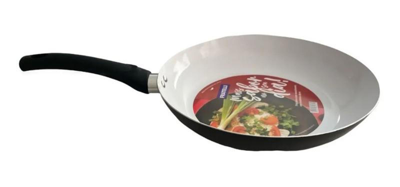 Frigideira Preta Com Revestimento Em Cerâmica 18cm Frita Sem Óleo - Fratelli Imagem de Frigideira Preta Com Revestimento Em Cerâmica 18cm Frita Sem Óleo