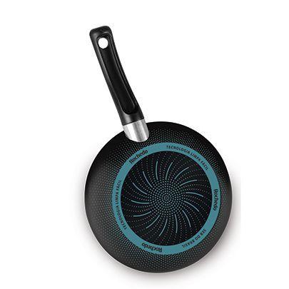 Frigideira Rochedo Antiaderente Smart 24cm 1,7 Litros Imagem de Frigideira Rochedo Antiaderente Smart 24cm 1,7 Litros