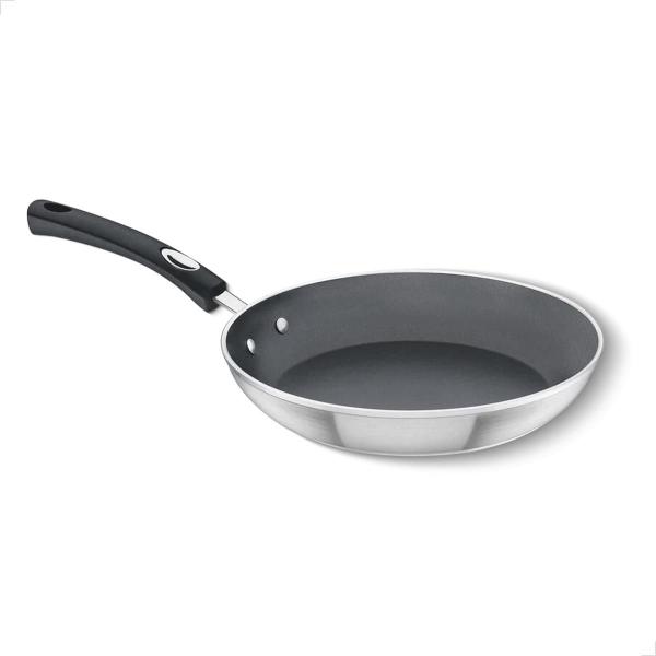 Frigideira Tramontina Profissional Antiaderente Starflon Premium em Alumínio 20 cm 1 L 20888020 Imagem de Frigideira Tramontina Profissional Antiaderente Starflon Premium em Alumínio 20 cm 1 L 20888020