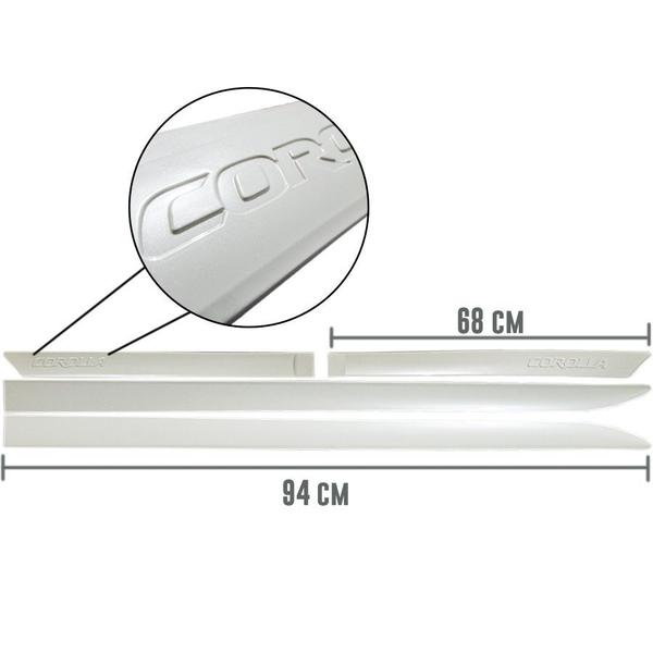 Imagem de Friso Lateral na Cor Original Toyota Corolla 2020 21 Grafia em Baixo Relevo