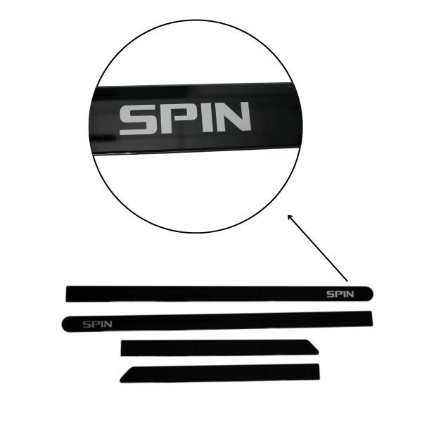 Imagem de Friso Lateral Preto Spin + Tapete Bordado