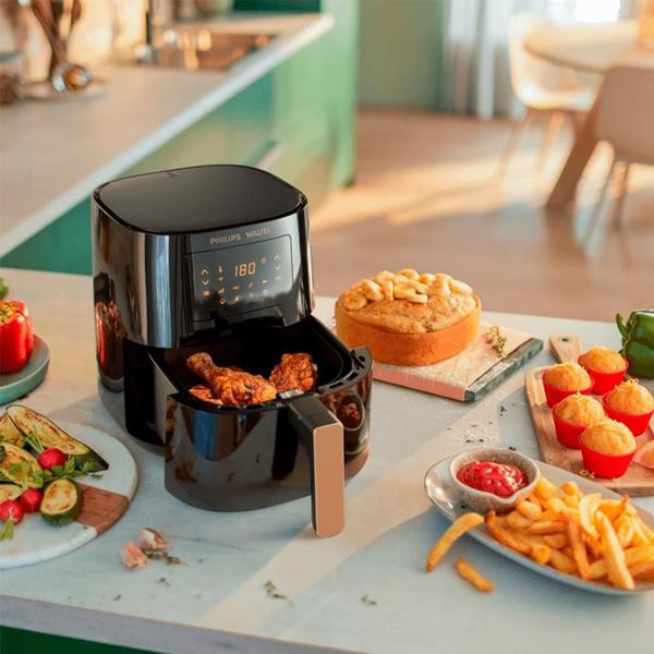 Imagem de Fritadeira Air Fryer Philips Walita Conectada Série 5000, 4.1L, 1400W, 127V, Preto - RI9255/81