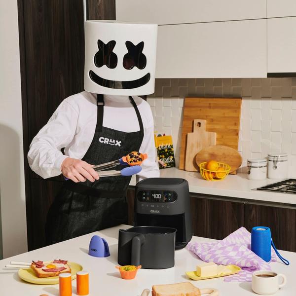 Imagem de Fritadeira de ar comprimido CRUX x Marshmello 3.0 QT Digital TurboCrisp preta