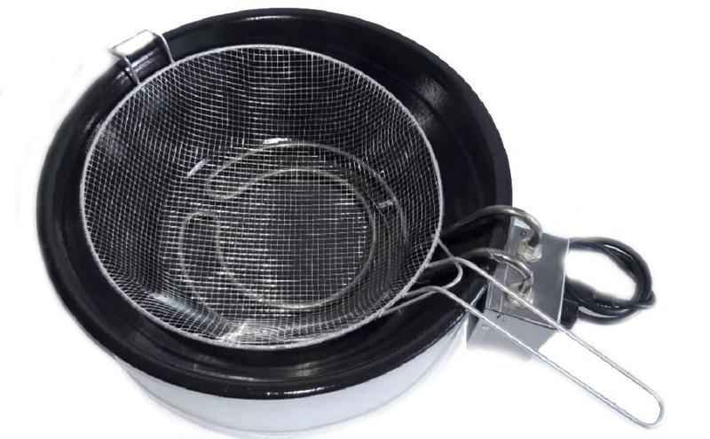 Fritadeira Elétrica 3 Litros Tacho Esmaltado Preto 110v - Distak Imagem de Fritadeira Elétrica 3 Litros Tacho Esmaltado Preto 110v