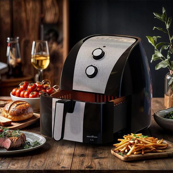 Imagem de Fritadeira Elétrica Air Fryer Britânia 5,5L Gold Bfr51 127V