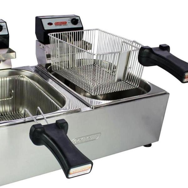 Imagem de Fritadeira Elétrica Com Óleo Cotherm 2 Cubas + Cesto Aramado 5L 220v