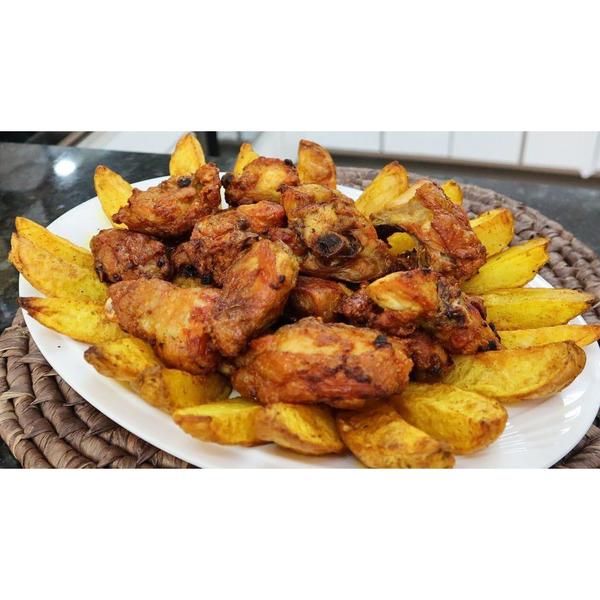 Imagem de Fritadeira Profissional Inox A Gás 2 Cubas 5 Litros Cada Com Cesto De Fritura Pastel Salgados Porções