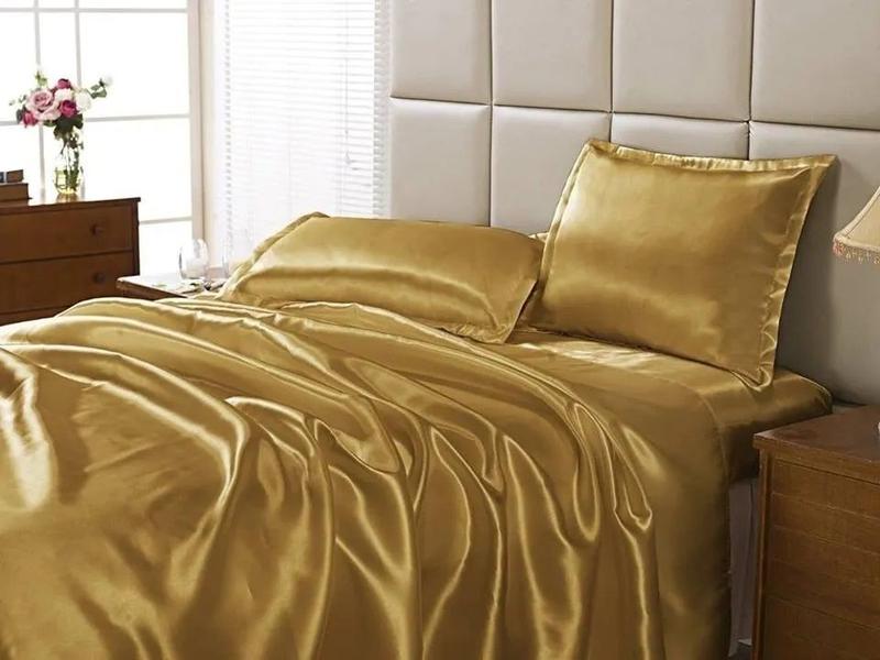 Fronha de Seda Charmousse Anti Frizz com Bainha 90cm x 50cm - BEM ME QUER Imagem de Fronha de Seda Charmousse Anti Frizz com Bainha 90cm x 50cm