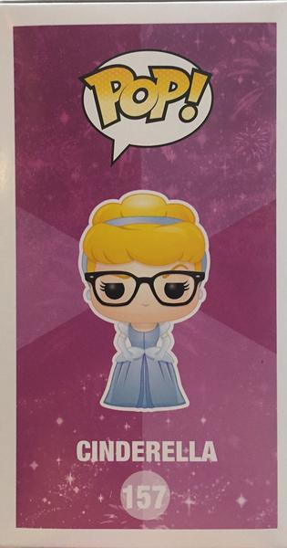 Funko Pop! Disney: Cinderella 157 Hot Topic Exclusive Imagem de Funko Pop! Disney: Cinderella 157 Hot Topic Exclusive